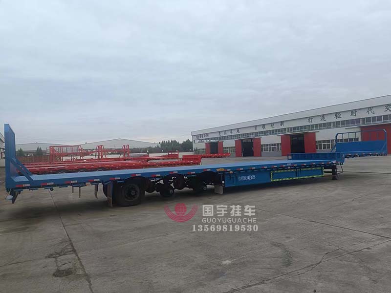 低平板半掛車：現代物流的關鍵工具